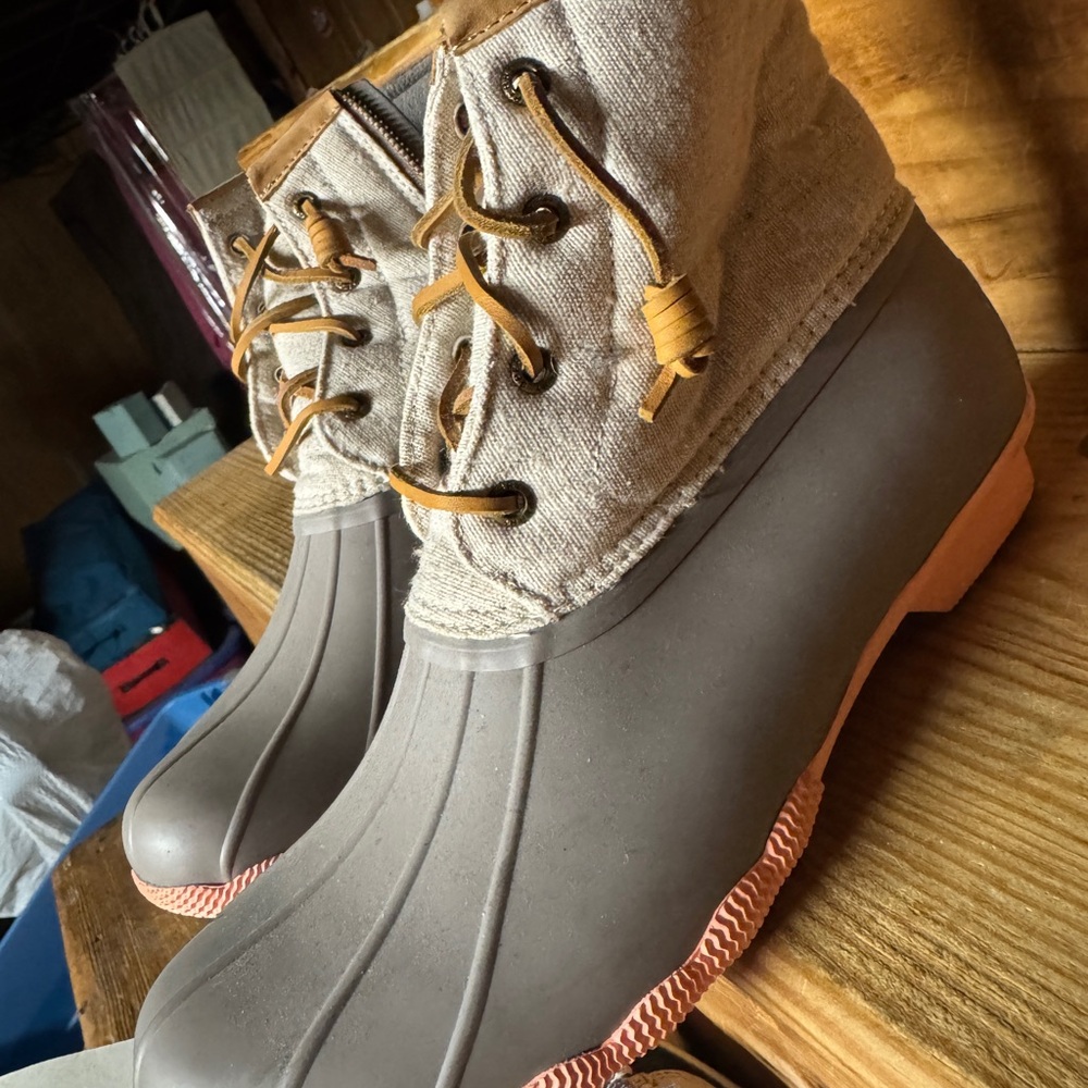 Sperry Gray and Tan Winter Boots